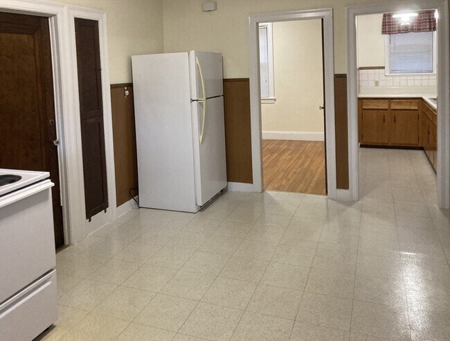 Building Photo - 109 Green Hill Pkwy