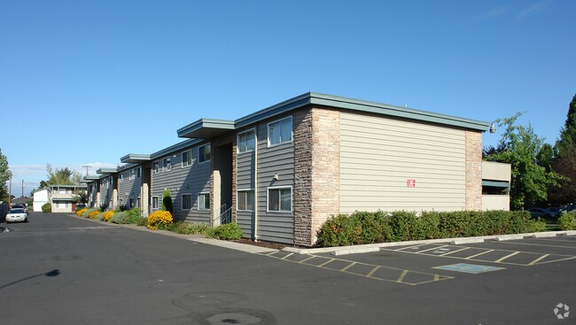 Primary Photo - Mohawk Villa Apartments