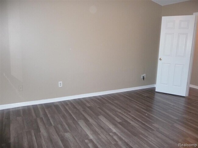 Building Photo - 30631 Hidden Pines Ln