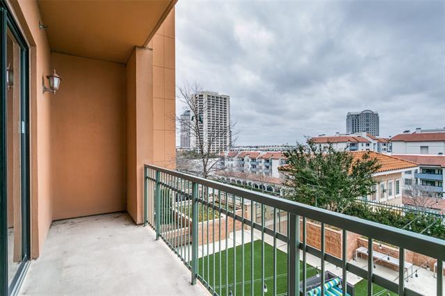 Primary Photo - 330 Las Colinas Blvd E