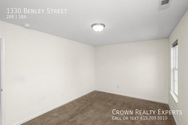 Building Photo - 1330 Benley St