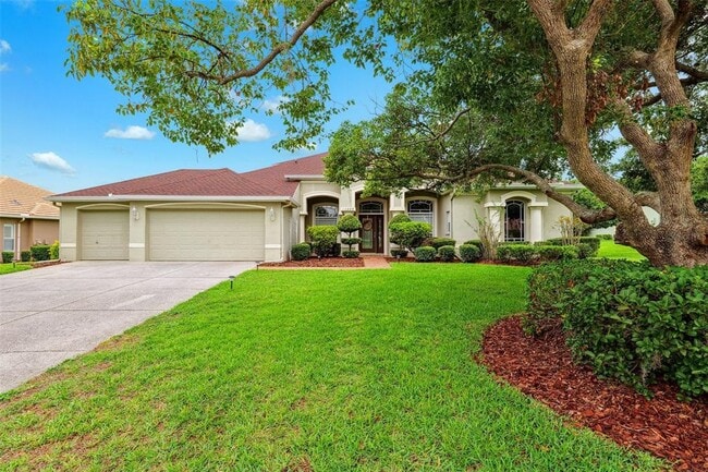 Building Photo - 13049 Thoroughbred Dr