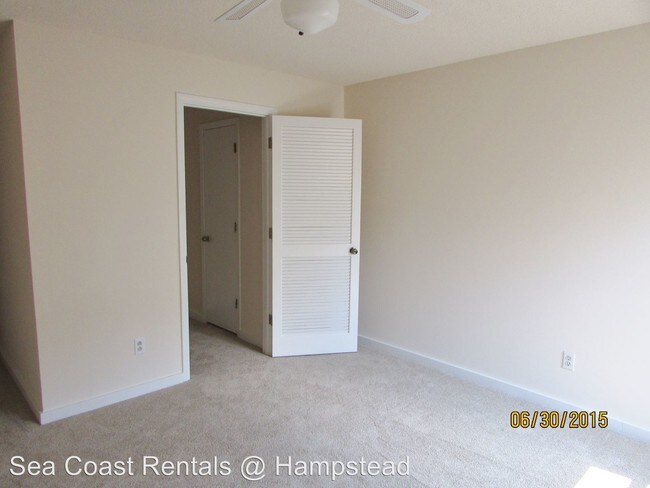 Building Photo - 710 Azalea Dr