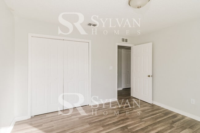 Building Photo - At Last, This Is What You Have Been Search...