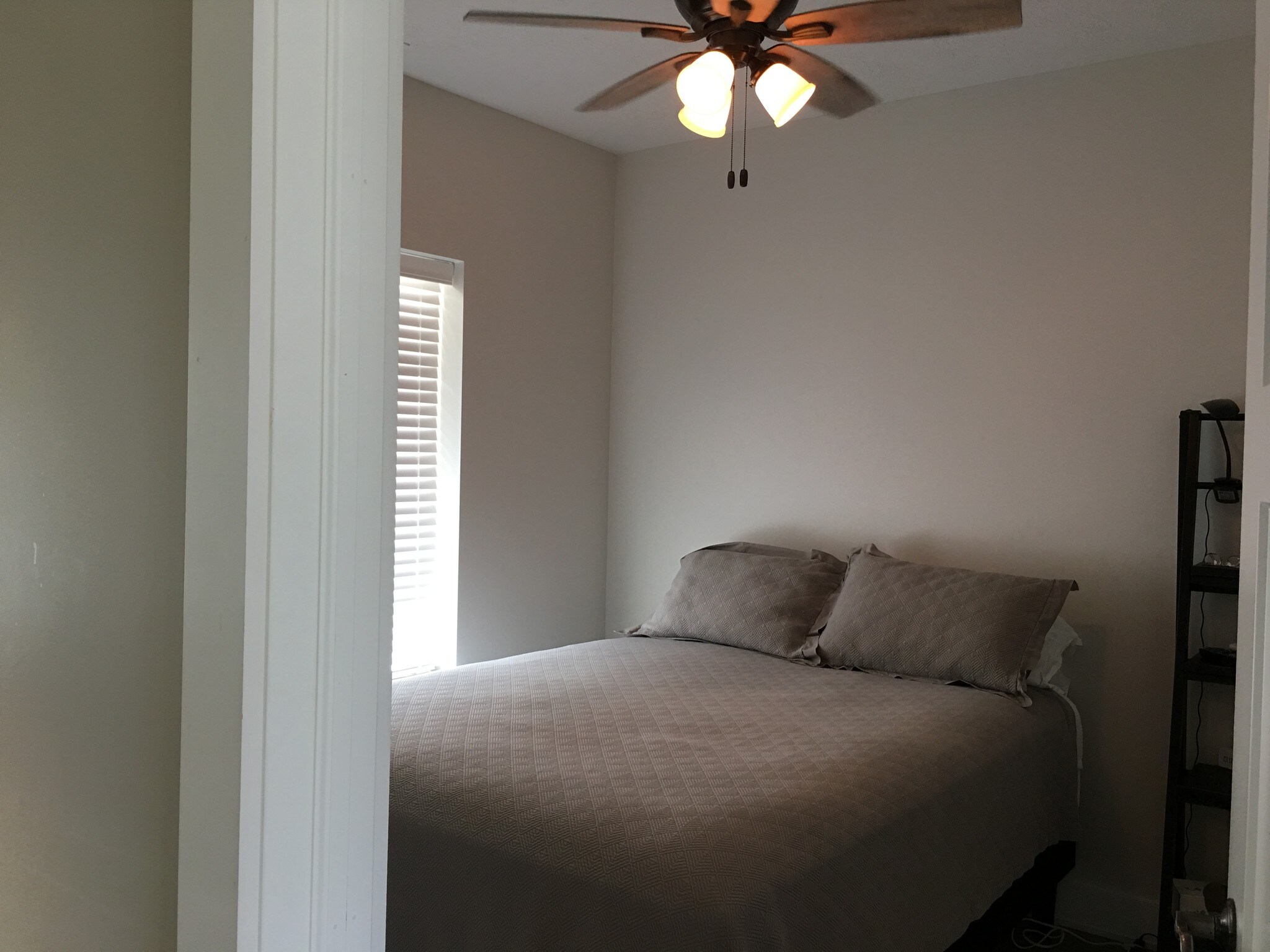 Bedroon - 901 Pine Ridge Pkwy NW