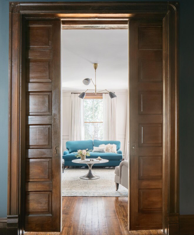 Building Photo - 1040 W Roscoe St