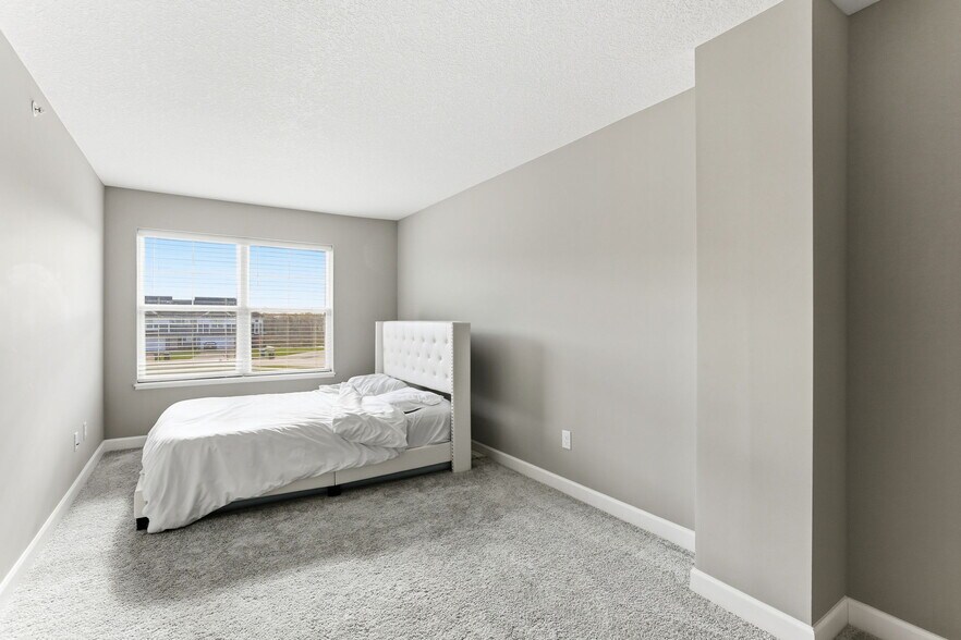 Building Photo - 8027 149th Xing NW