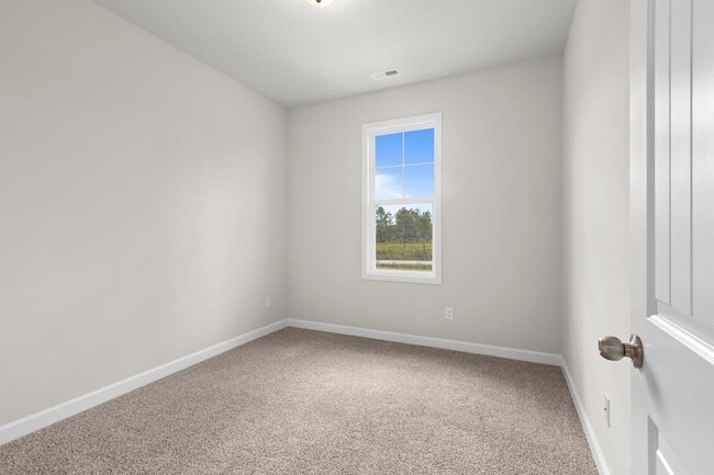 Building Photo - Townhouse For Rent in Holly Ridge!