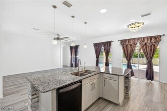 Building Photo - 2858 Via Campania St