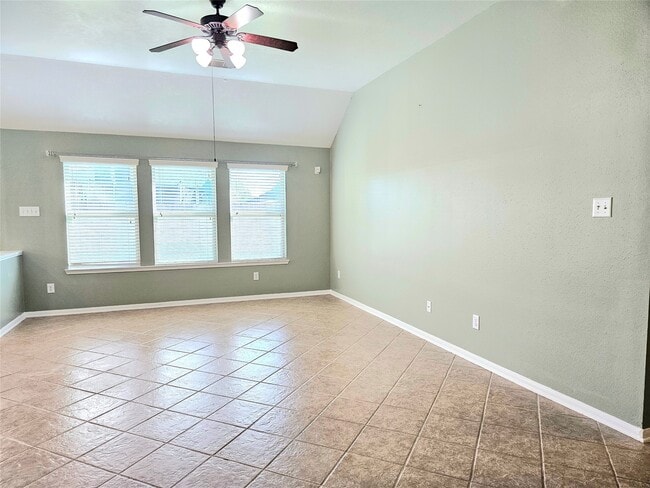 Building Photo - 16834 Jelly Park Stone Dr