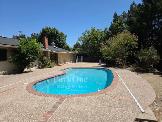 Building Photo - Single Level Alamo Rental near Roundhill G...