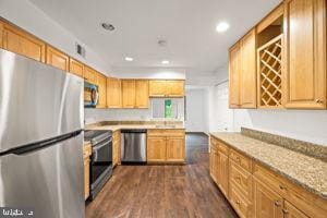 Building Photo - 132 Pinecrest Ln