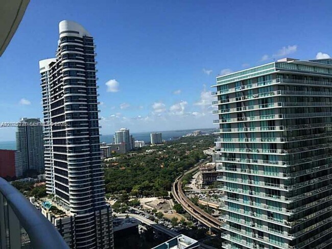 Building Photo - 1100 S Miami Ave