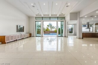 Building Photo - 7434 Yonie Ct