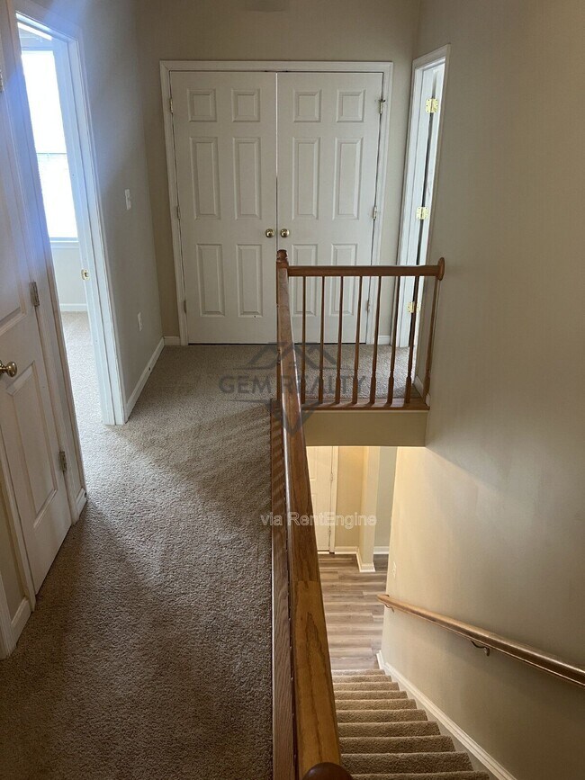 Building Photo - 6507 Hot Spring Ln