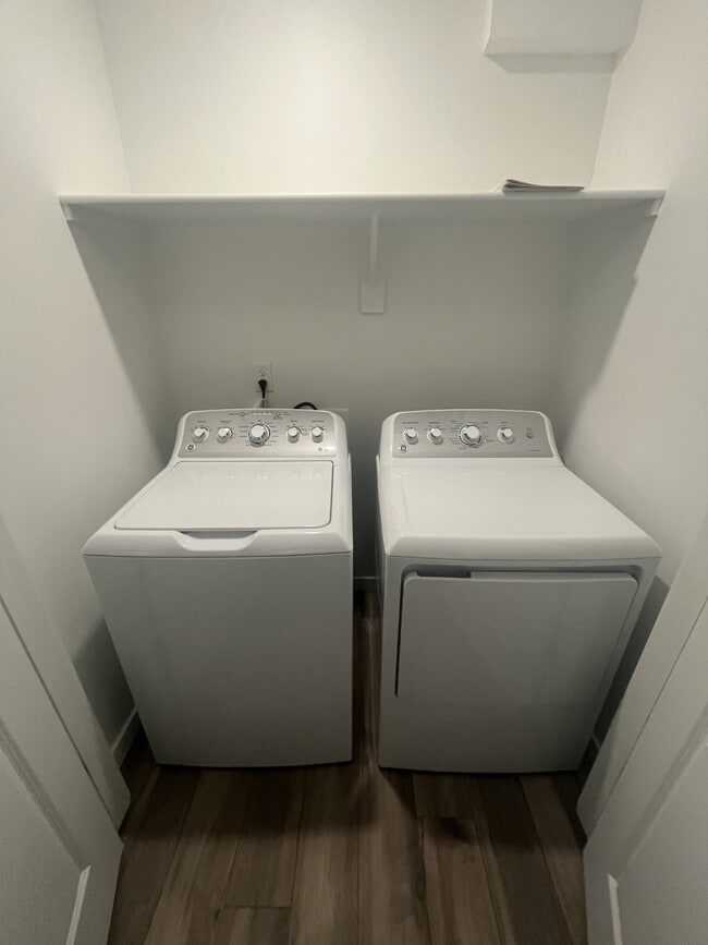 Building Photo - 8577 Wishmore St