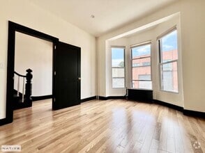 Building Photo - 3 bedroom in BROOKLYN NY 11220