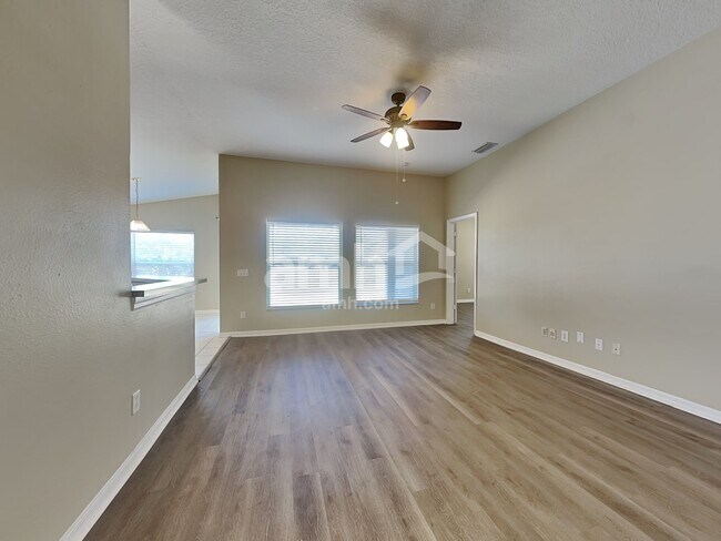 Building Photo - 8622 Tidal Bay Ln