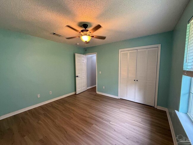 Building Photo - 1137 Carla Dr