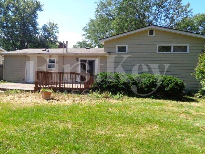 Building Photo - 501 Harmony Dr