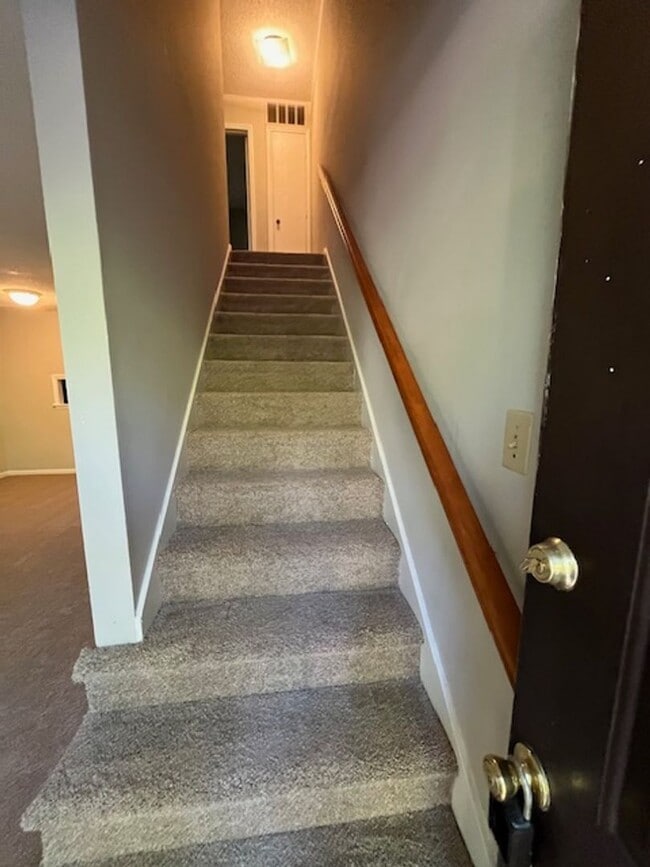 Building Photo - 3431D Wichita Place