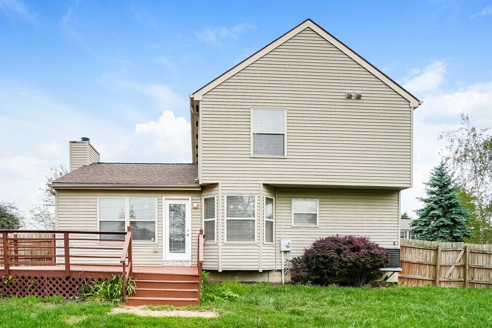 Building Photo - 5945 Whitehaven Dr