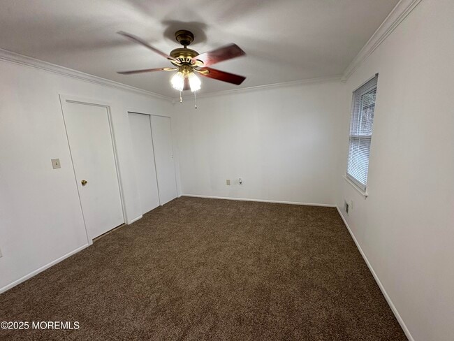 Building Photo - 910 Judy Ct