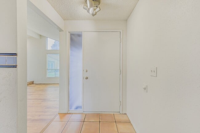 Building Photo - 1467 NW 176th Pl