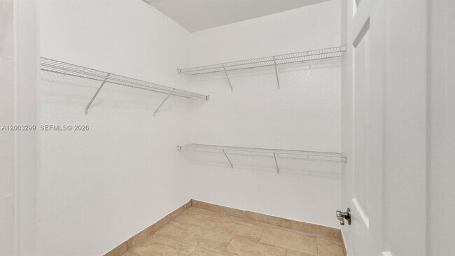 Building Photo - 1916 SE 23rd Ave