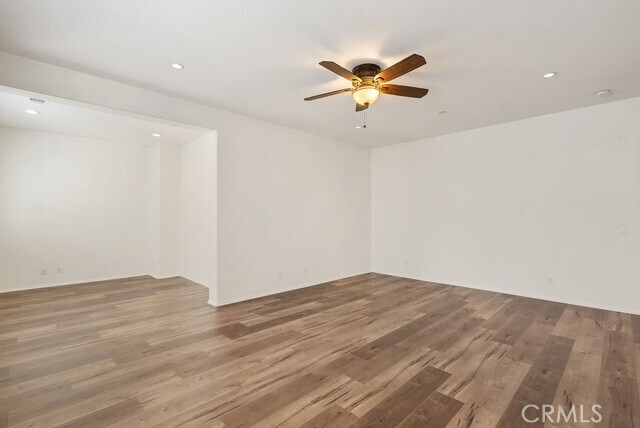 Building Photo - 8128 Wishing Well Ln