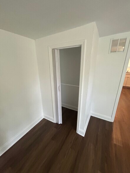 Building Photo - 308 Petteway Dr