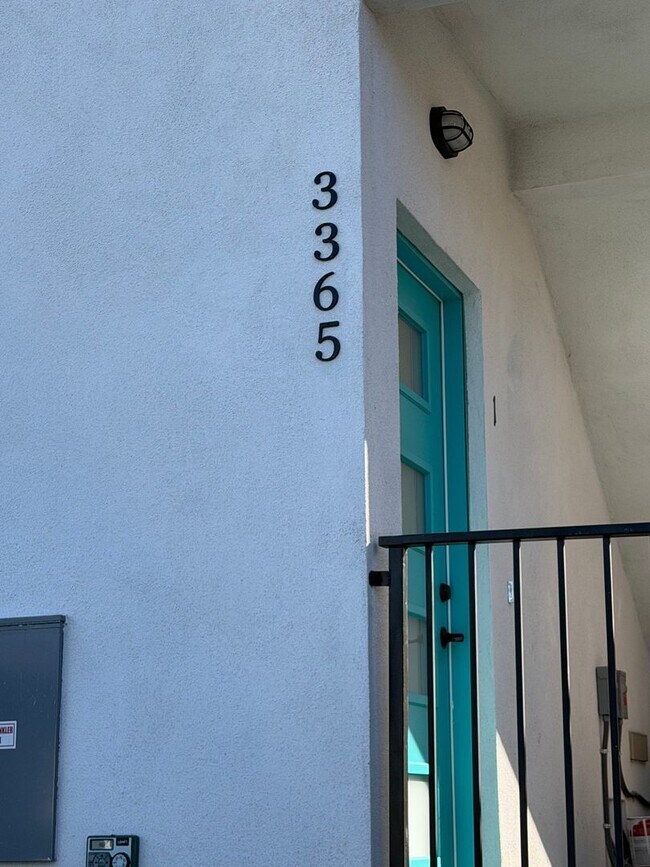 Building Photo - 3365 A St