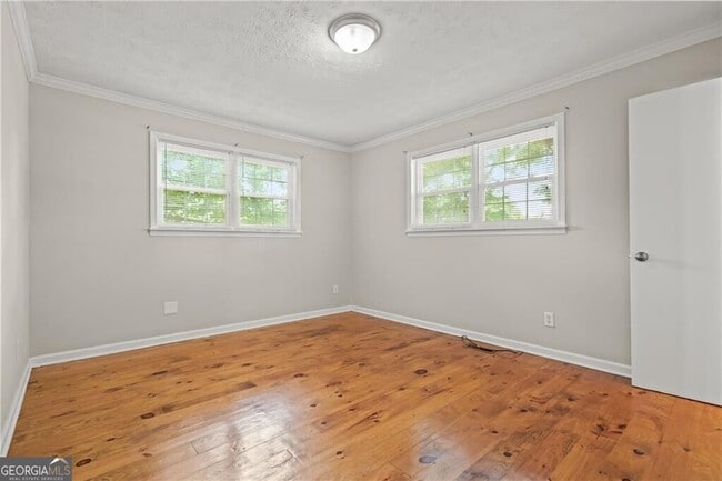 Building Photo - 39 Jim Ln SE