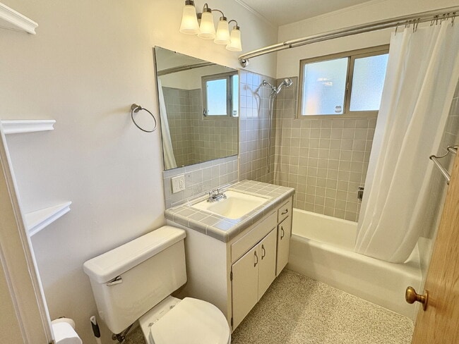 Building Photo - Peaceful Charmer Single-Story Retreat in V...