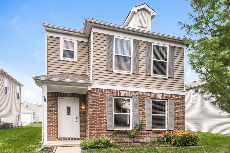 Building Photo - 952 Ravine Dr