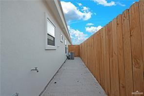 Building Photo - 15 N 39th St