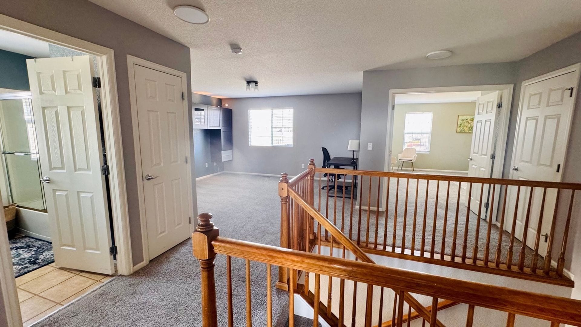 Building Photo - 2208 Buttercup St