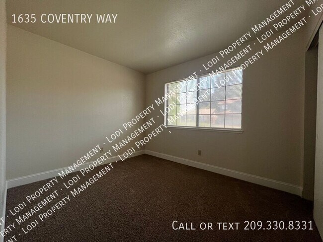 Building Photo - 1635 Coventry Way