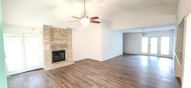 Building Photo - 12838 Ashford Knoll Dr