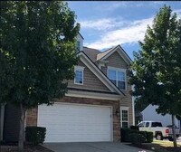 Building Photo - "Charming 3-Bed Oasis with 2.5 Baths in Pr...