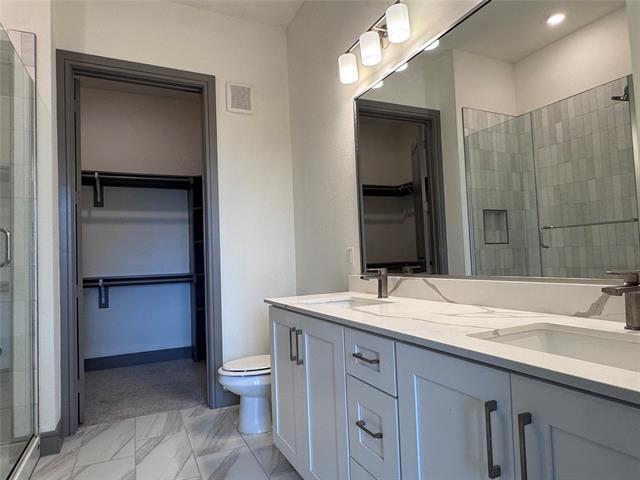 Building Photo - 2700 Old Denton Rd