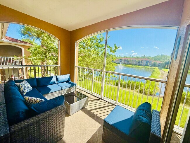 Building Photo - 1820 Florida Club Cir