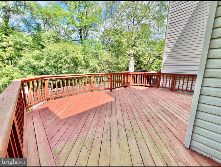 Building Photo - 9632 Hadleigh Ct