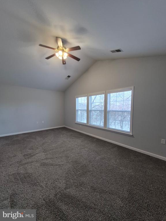 Building Photo - 43 Scarboro Dr