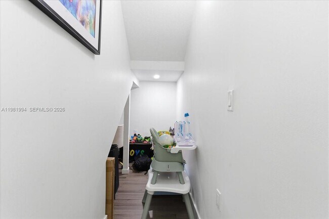 Building Photo - 3407 W 99th Pl