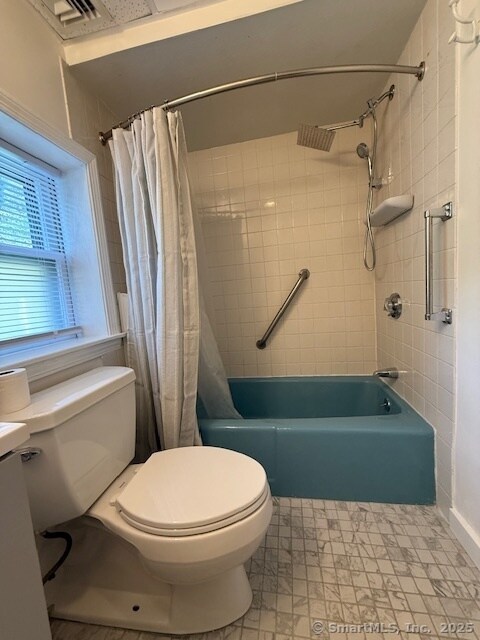 Building Photo - 15 Bolles Ct