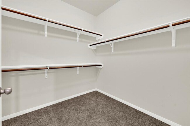 Building Photo - 2509 Holly Laurel Mnr