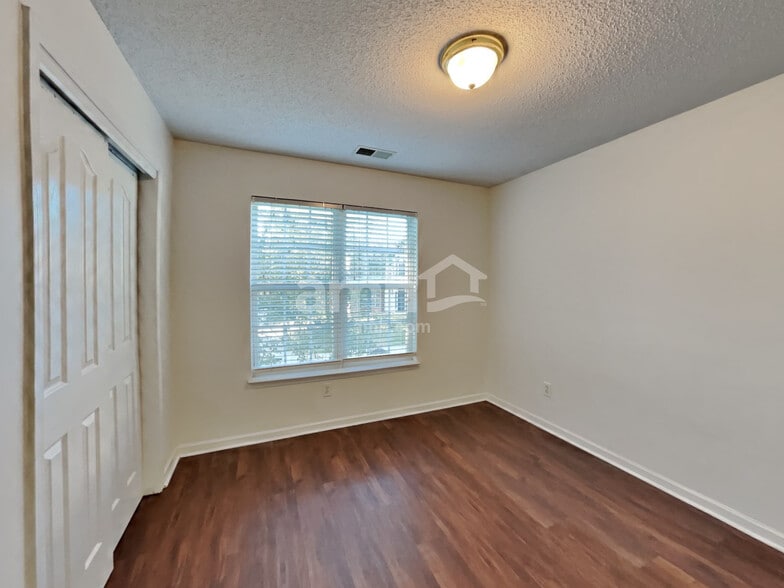 Building Photo - 14635 Devin Allen Dr