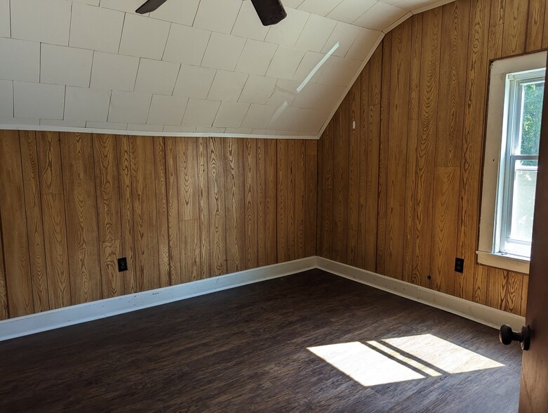 Bedroom 1 - 3982 Church St