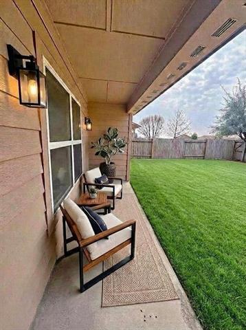 Building Photo - 324 Lavaca Dr